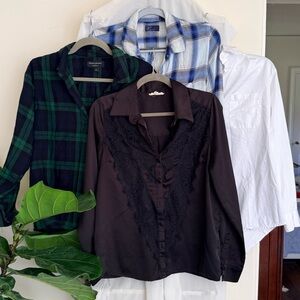 Bundle of 4 great button up collared tops Size Small